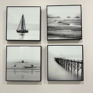 Set of 4 wall photographs